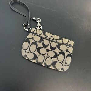 Coach Wallet/Coin purse Wristlet- Small Bag- Tan & Black